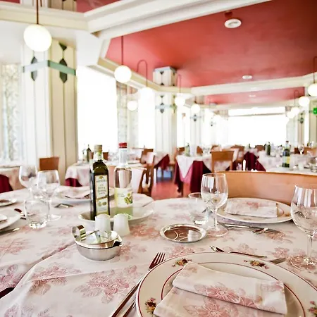Hotel Sporting 3*